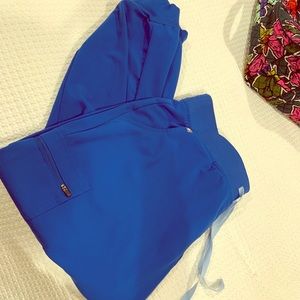 Figs brand scrub jogger pants